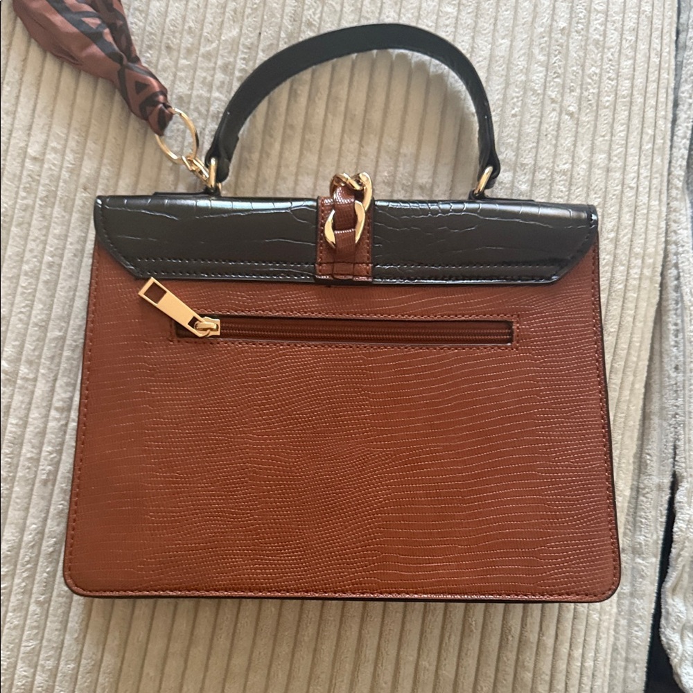 Aldo Black, Brown, and Cream Satchel with Gold Chain - Picture 3 of 4